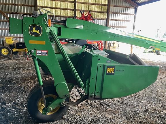 Image of John Deere 835 equipment image 3