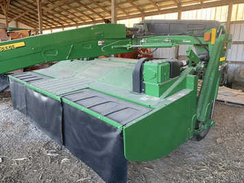 Main image John Deere 835