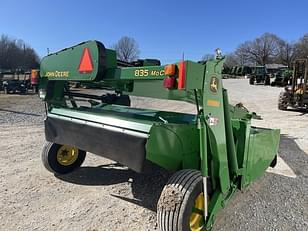 Main image John Deere 835 7