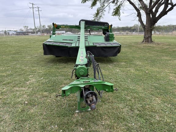 Image of John Deere 835 MoCo equipment image 1