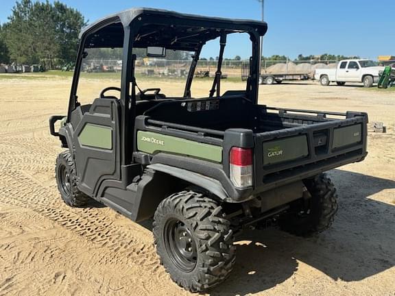 Image of John Deere XUV 835M equipment image 3