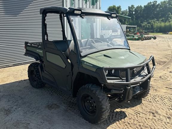 Image of John Deere XUV 835M equipment image 1