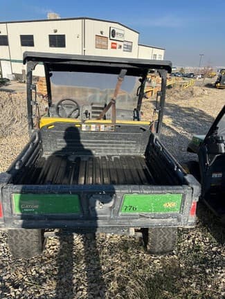 Image of John Deere XUV 835M equipment image 1
