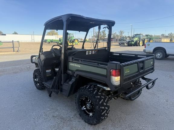 Image of John Deere XUV 835M equipment image 3