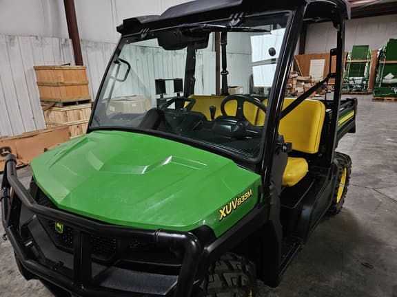 Image of John Deere XUV 835M Primary image