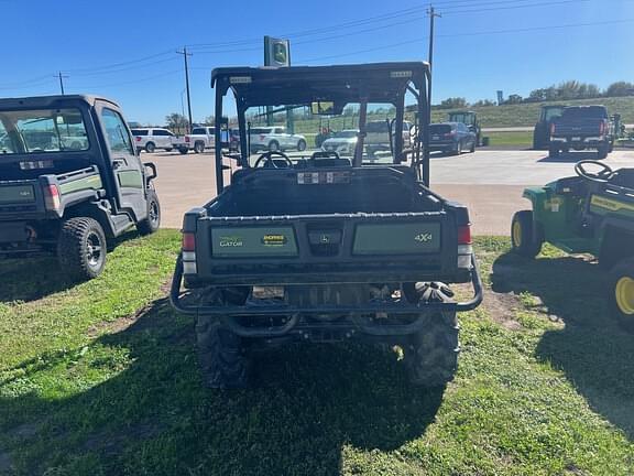 Image of John Deere XUV 835M equipment image 2