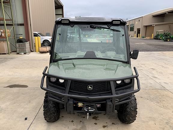 Image of John Deere XUV 835R Primary image