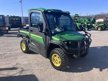 Main image John Deere XUV 835R