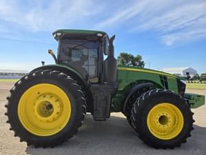 2020 John Deere 8370R Image