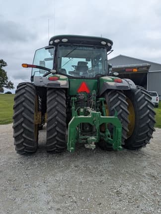 Image of John Deere 8370R equipment image 4