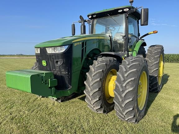 Image of John Deere 8370R Primary image