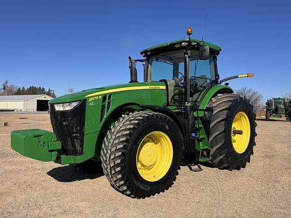 Image of John Deere 8370R Primary image