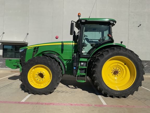 Main image John Deere 8370R
