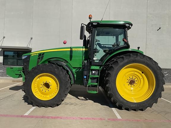 Image of John Deere 8370R Primary image