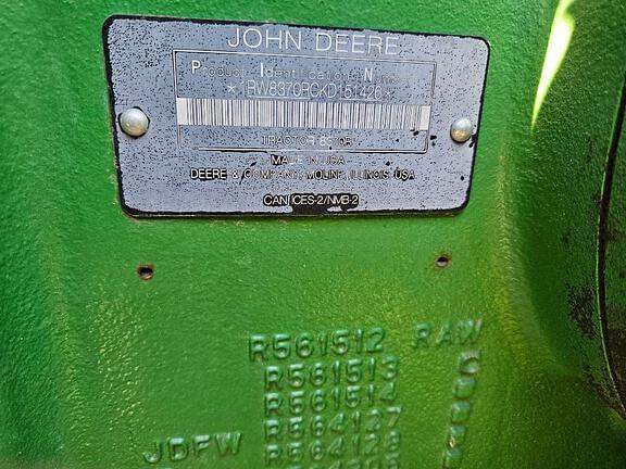 Image of John Deere 8370R equipment image 4