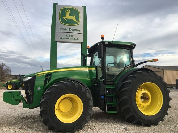 Main image John Deere 8370R
