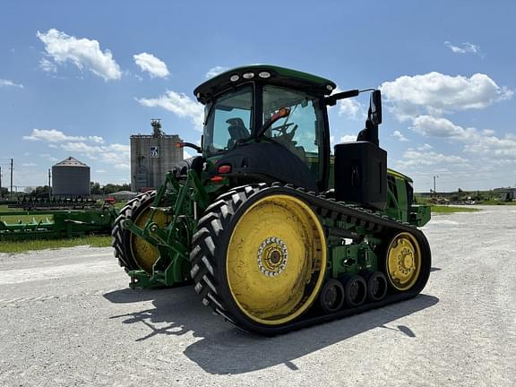 Image of John Deere 8370RT equipment image 3