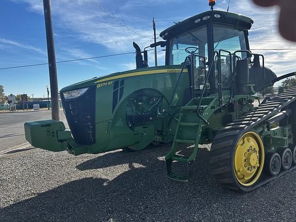 Image of John Deere 8370RT equipment image 2