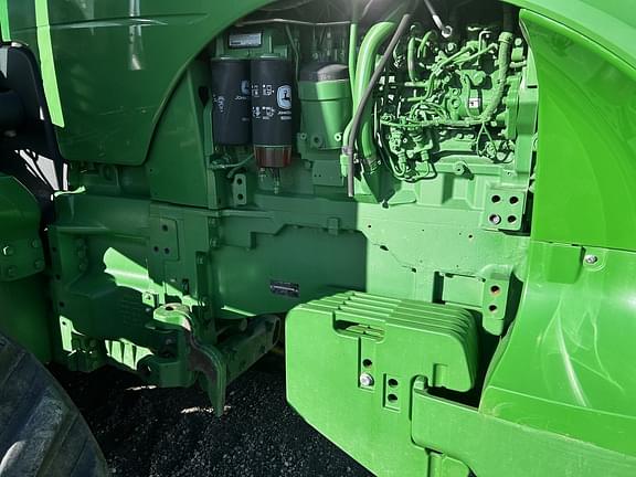 Image of John Deere 8370RT equipment image 3