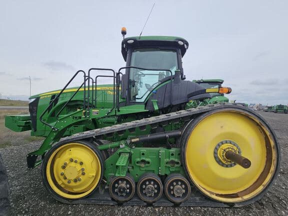 Image of John Deere 8370RT equipment image 1