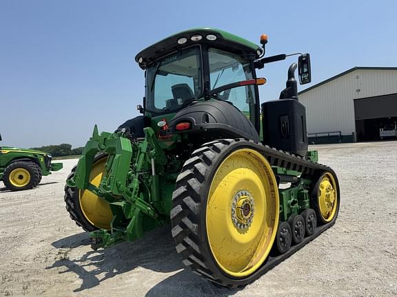 Image of John Deere 8370RT equipment image 3