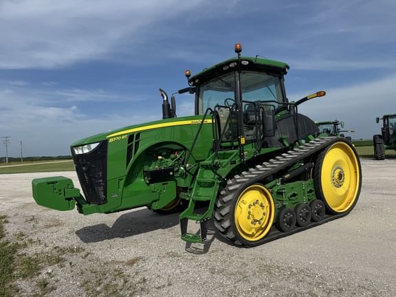2020 John Deere 8370RT Equipment Image0
