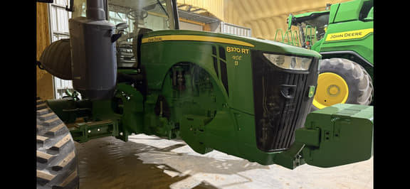 Image of John Deere 8370RT equipment image 4