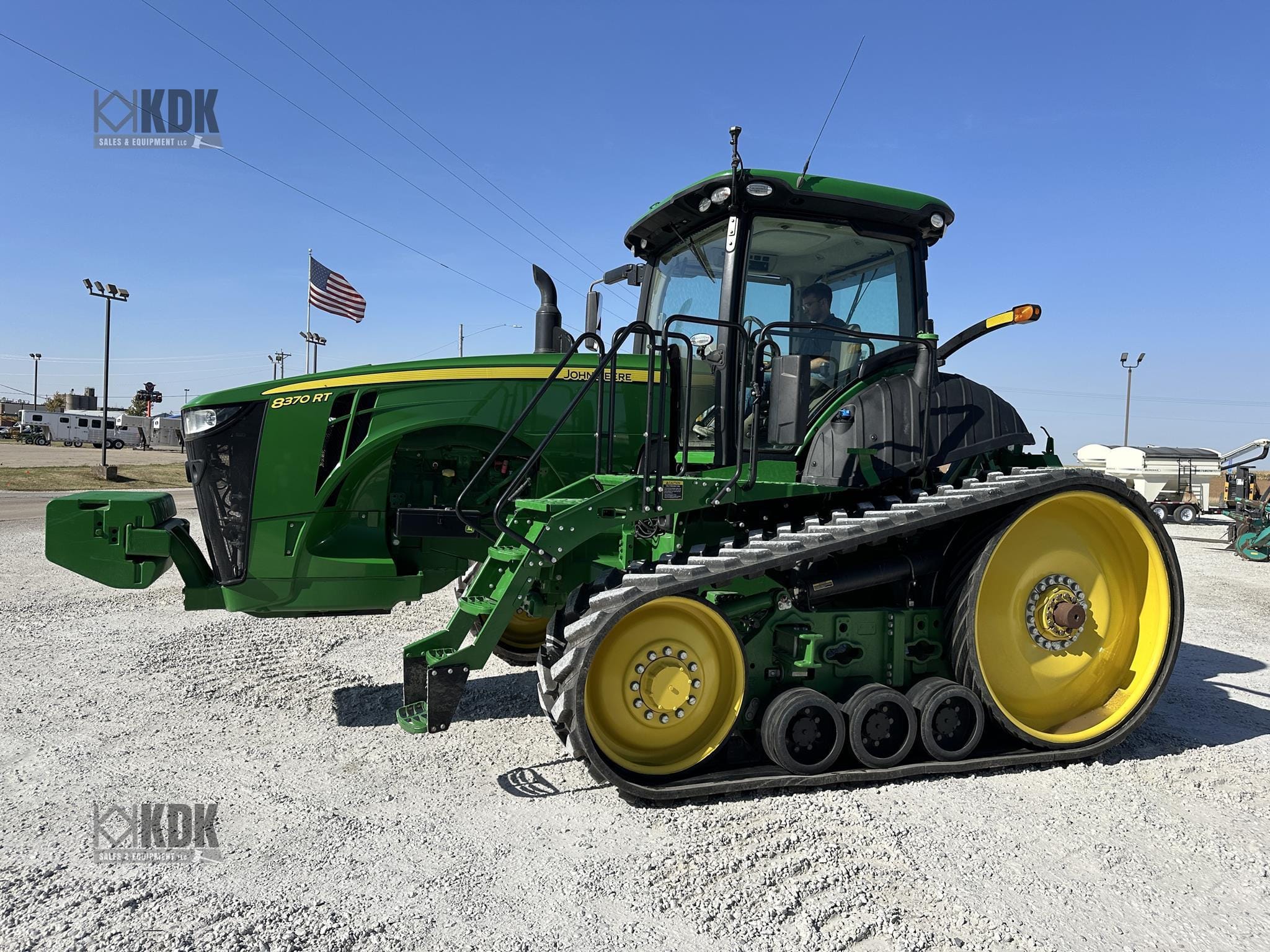 2020 John Deere 8370RT Equipment Image0