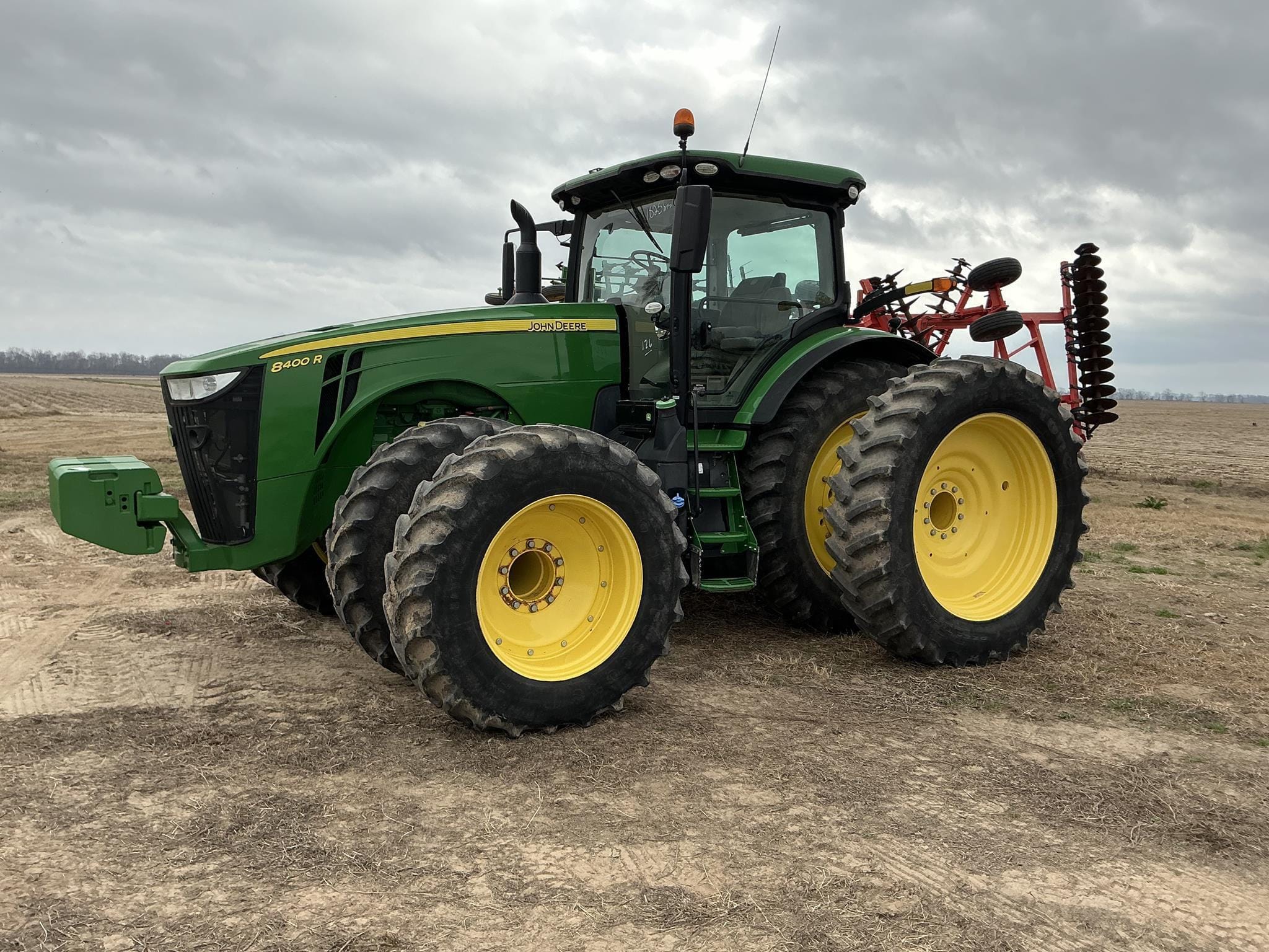 2020 John Deere 8400R Equipment Image0