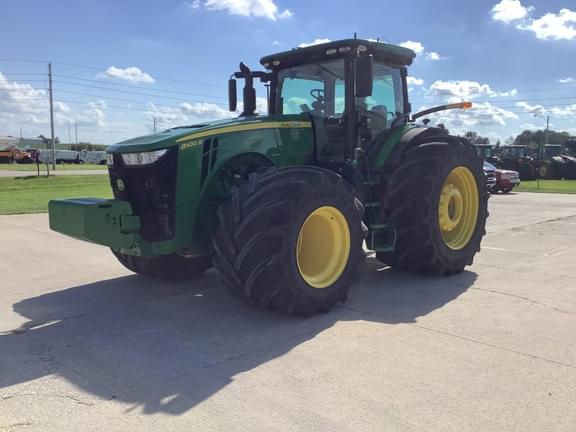 Image of John Deere 8400R Primary image