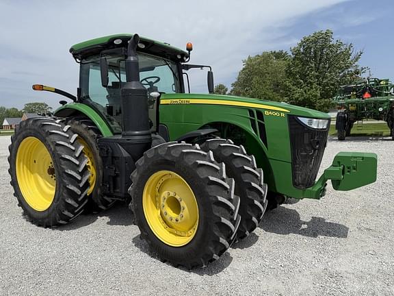 Image of John Deere 8400R Primary image
