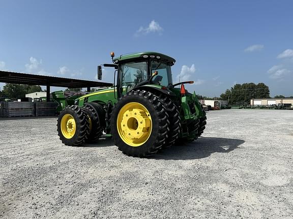 Image of John Deere 8400R equipment image 3