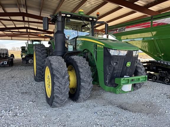 Image of John Deere 8400R equipment image 4