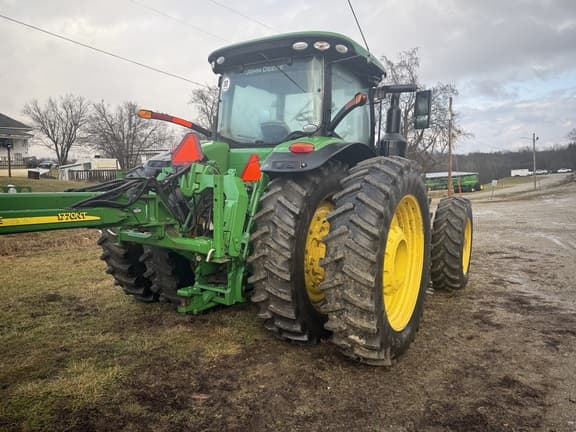 Image of John Deere 8400R equipment image 3