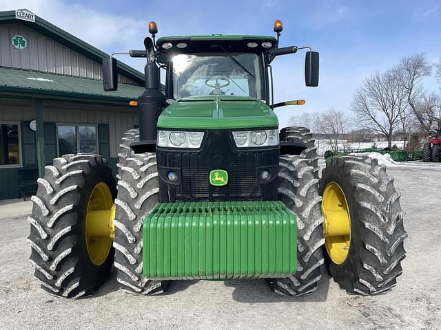 Image of John Deere 8400R equipment image 2