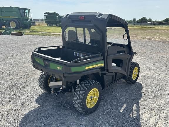 Image of John Deere Gator RSX860M equipment image 4