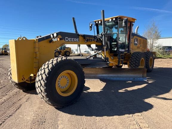 2020 John Deere 872G Equipment Image0