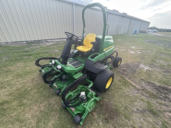 Image of John Deere 8800A equipment image 2