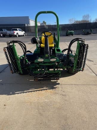 Image of John Deere 8900A equipment image 3