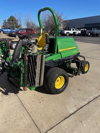 Image of John Deere 8900A equipment image 1