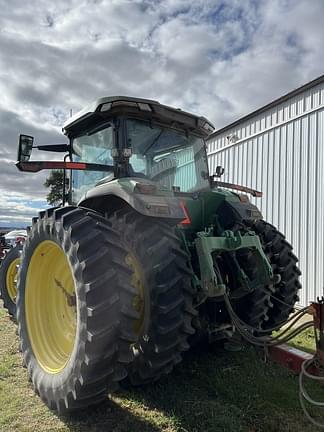 Image of John Deere 8R 230 equipment image 2