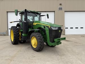 2020 John Deere 8R 230 Image