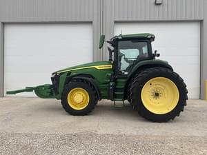 2020 John Deere 8R 230 Image