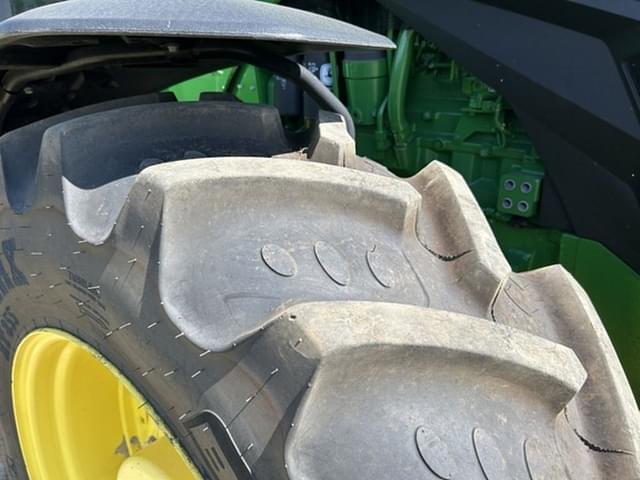 Image of John Deere 8R 250 equipment image 3