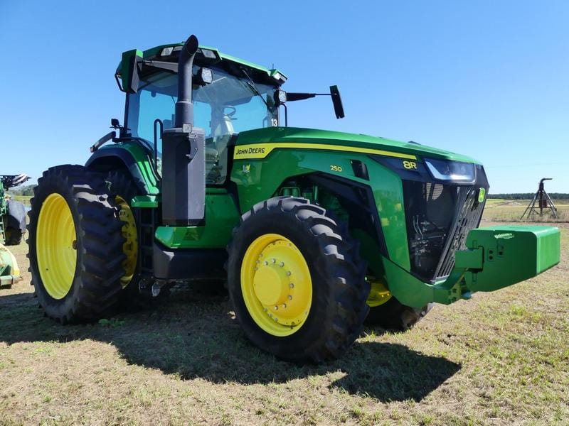 Main image John Deere 8R 250