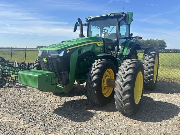 Image of John Deere 8R 250 equipment image 1