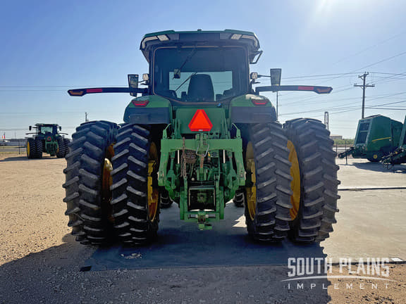 Image of John Deere 8R 250 equipment image 3