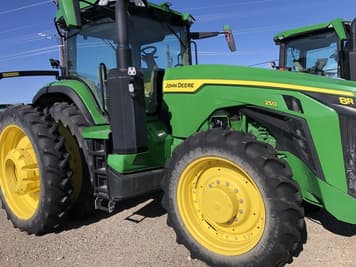 Main image John Deere 8R 250
