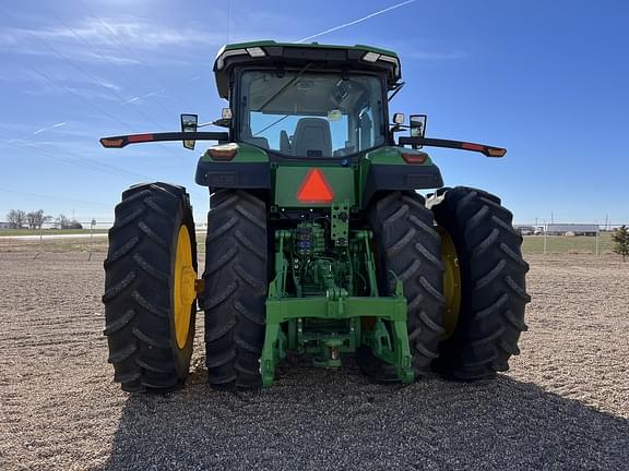 Image of John Deere 8R 250 equipment image 4