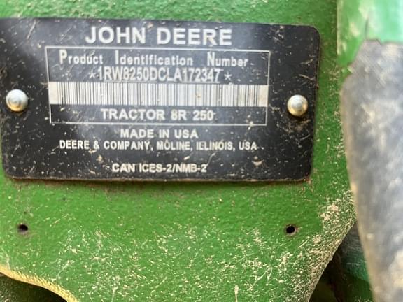 Image of John Deere 8R 250 equipment image 4